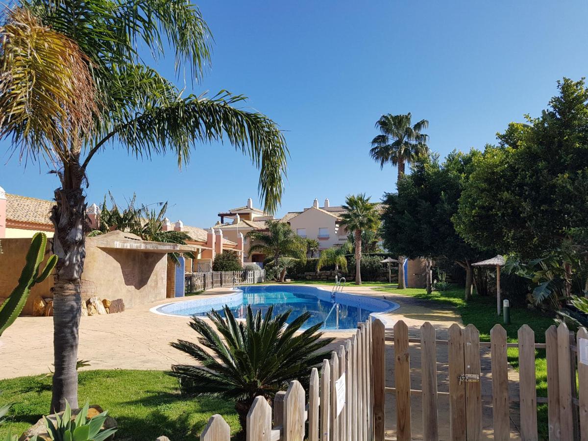 Akutuna - Casa Familiar con Piscina , Garaje&Pista de Padel Zahara de los Atunes Exterior foto
